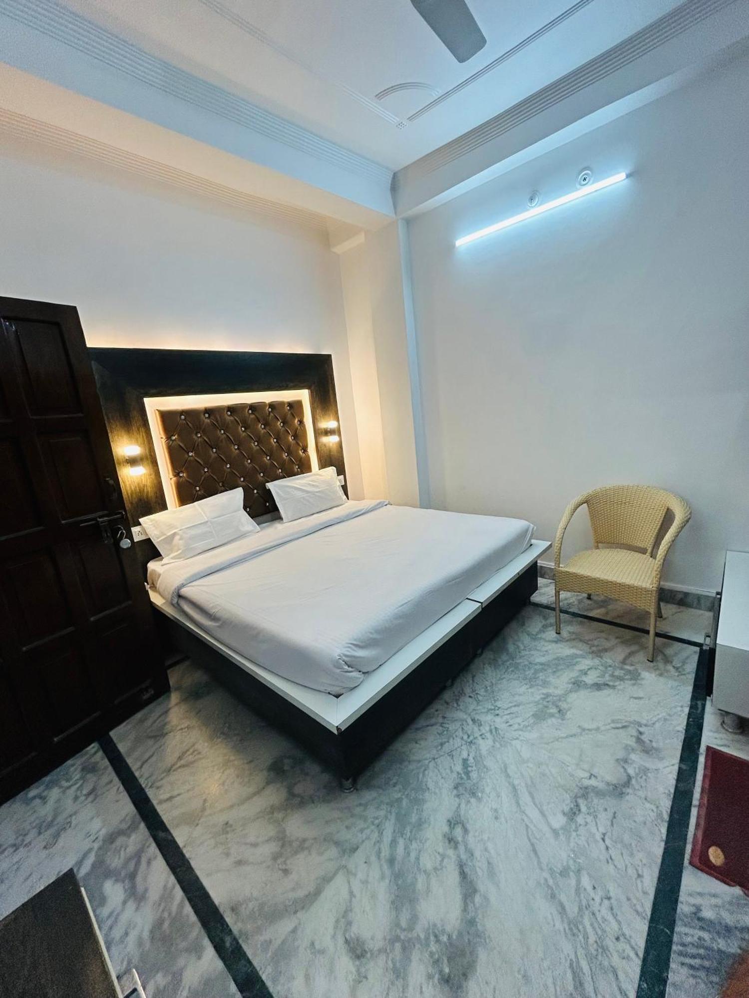 Maa Vaibhav Laxmi Guest House Rishīkesh Esterno foto